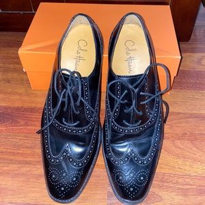 Men’s dress shoes